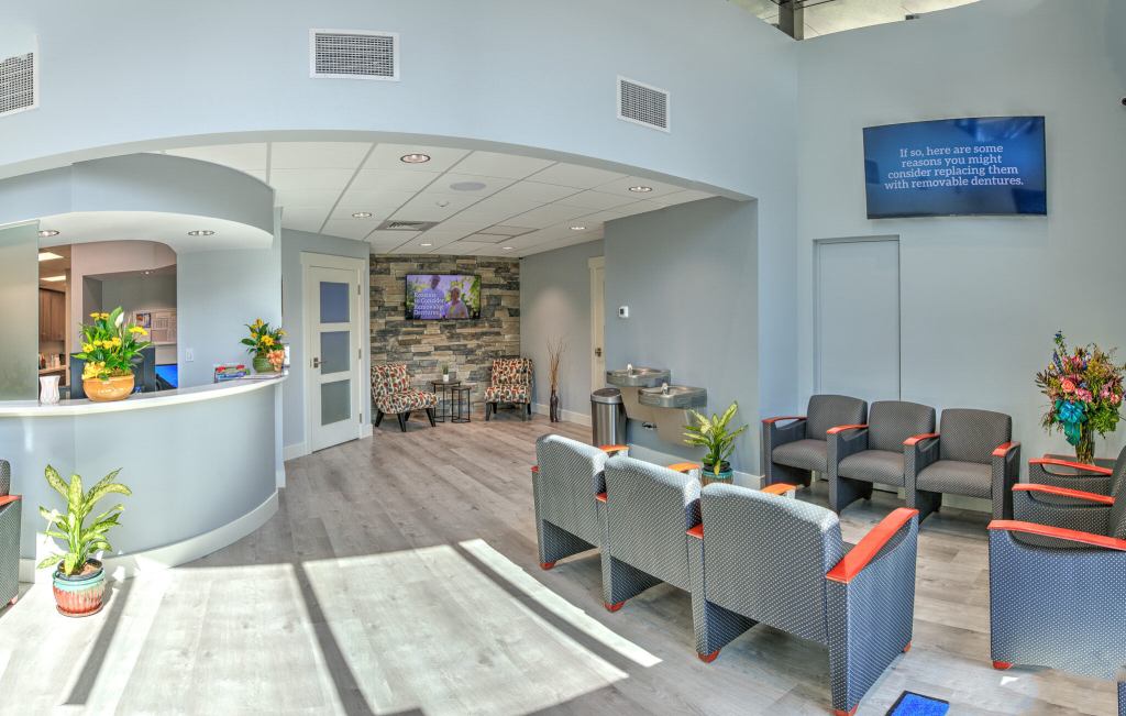 {PRACTICE_NAME} reception area