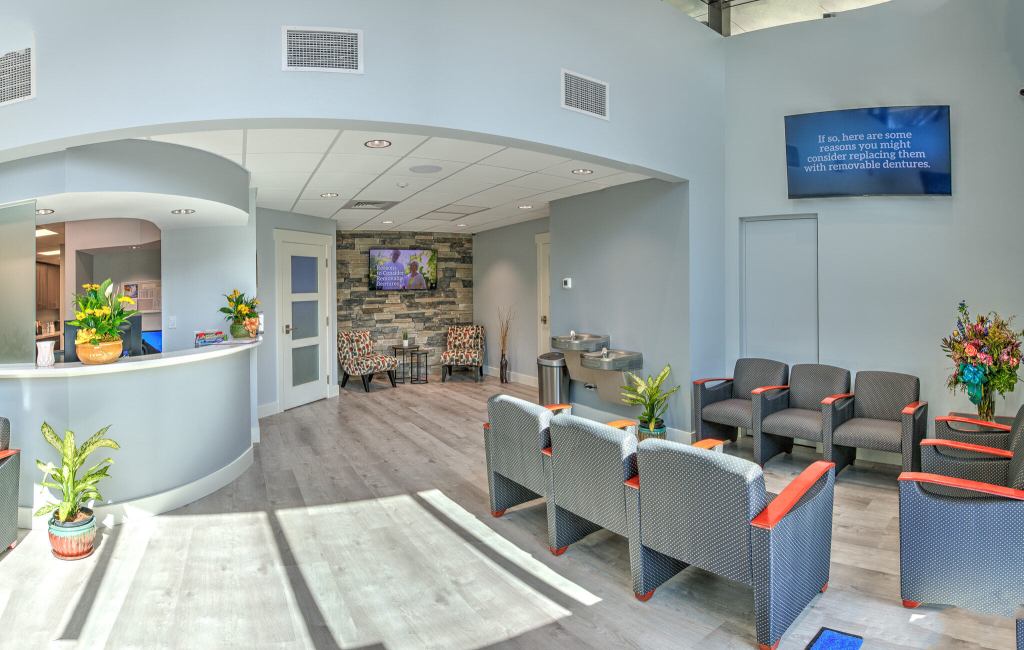 {PRACTICE_NAME} reception area