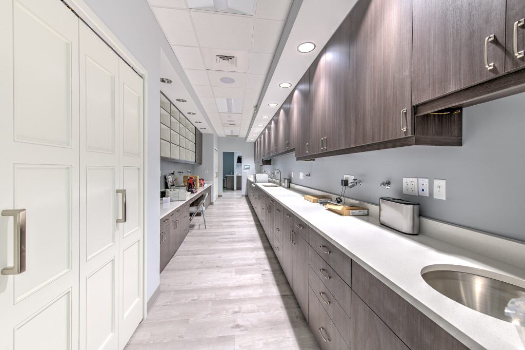 Photo of denture lab on site at Raulerson Dental Associates, PA